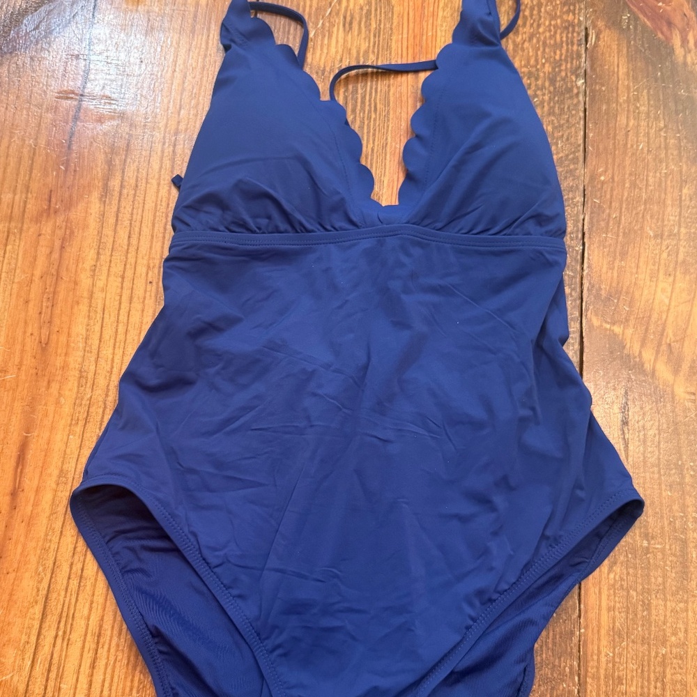 Le Blanca super flattering swimsuit